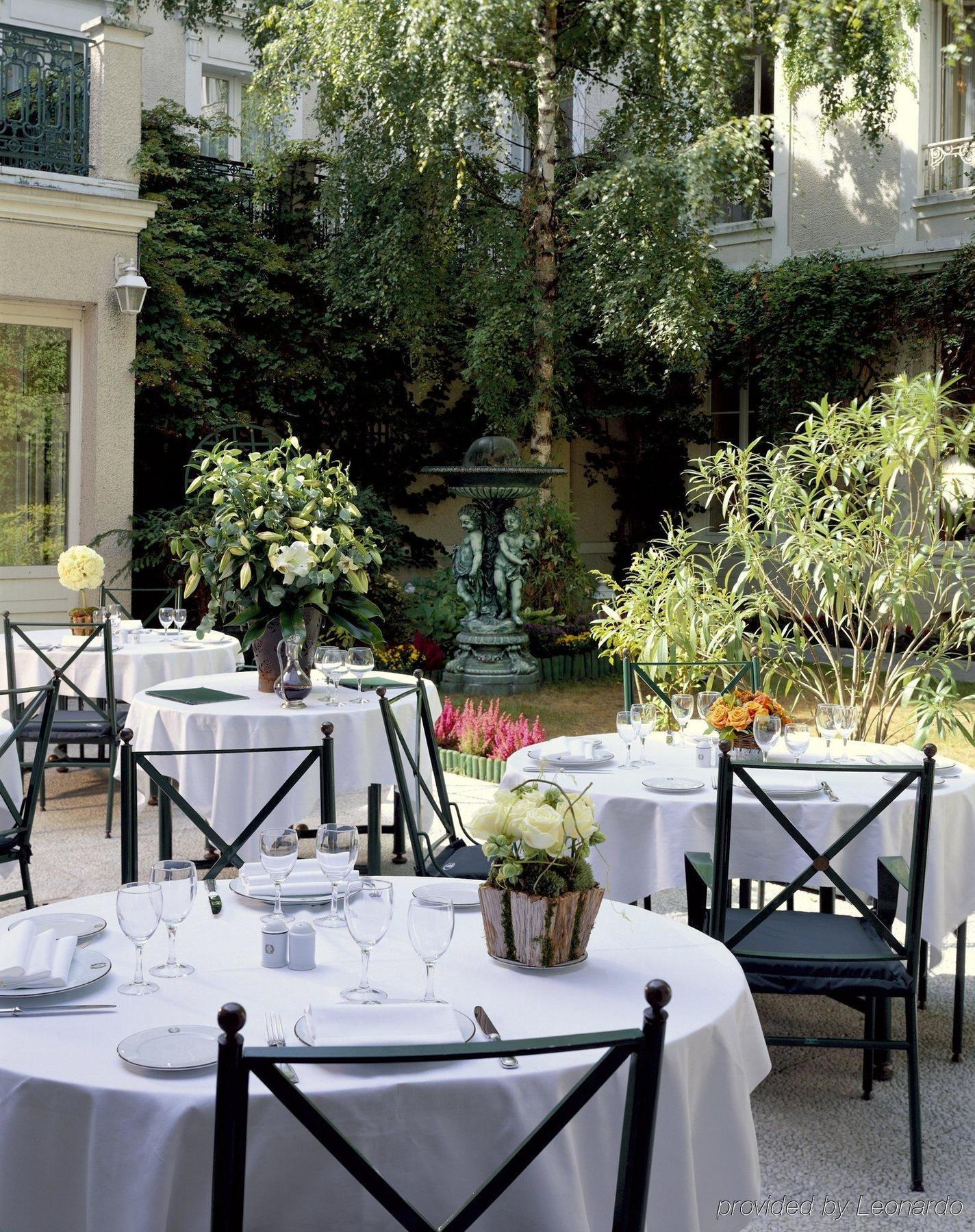 Hotel Restaurant Napoleon Fontainebleau Restoran gambar