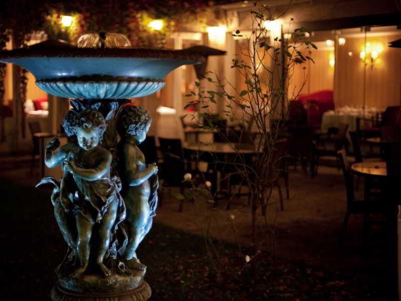 Hotel Restaurant Napoleon Fontainebleau Luaran gambar